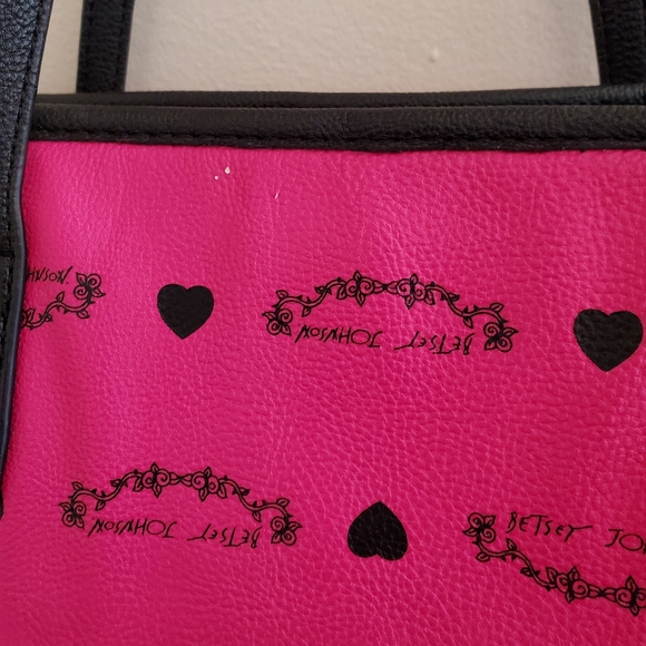 Betsey Johnson pink tote w/gold studs HOT!! - Picture 4 of 8
